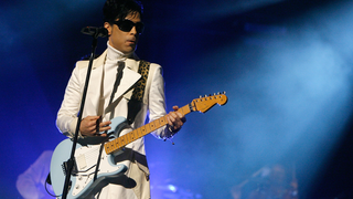 Small Minnesota Town Becomes Home of Life-Sized Prince Statue